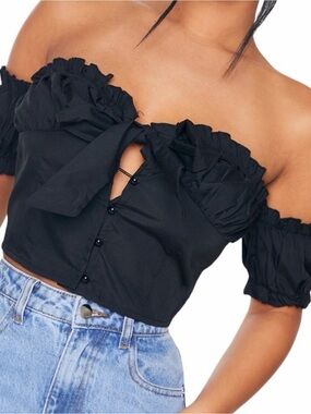 PrettyLittleThing Black Off-Shoulder Ruffle Tie Crop Top